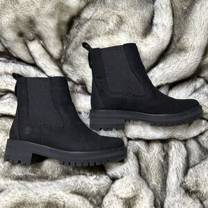 Timberland Courmayeur Valley Chelsea Black Nubuck Size 7.5 Boots